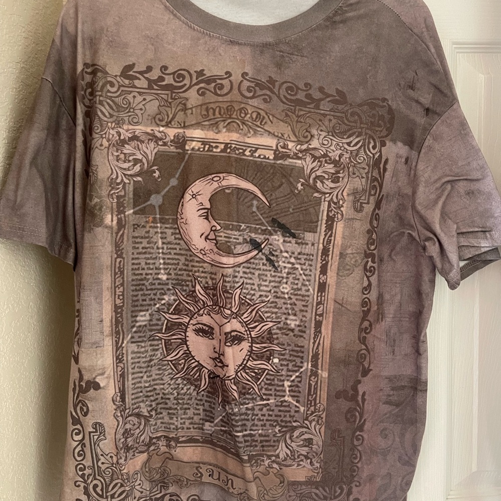 Brown Graphic T-Shirt with Sun and Moon Design